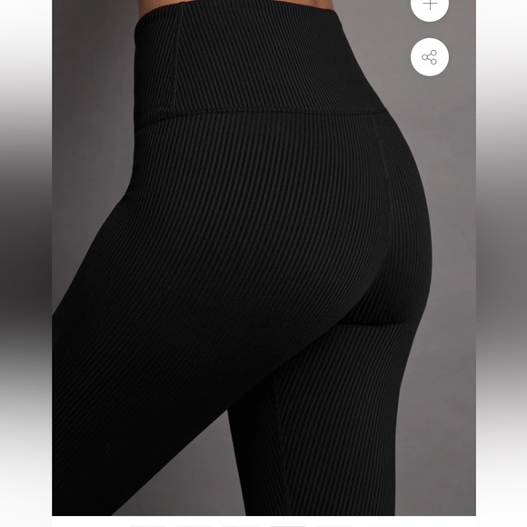 Carbon38 Ribbed size small black leggings - Picture 3 of 6